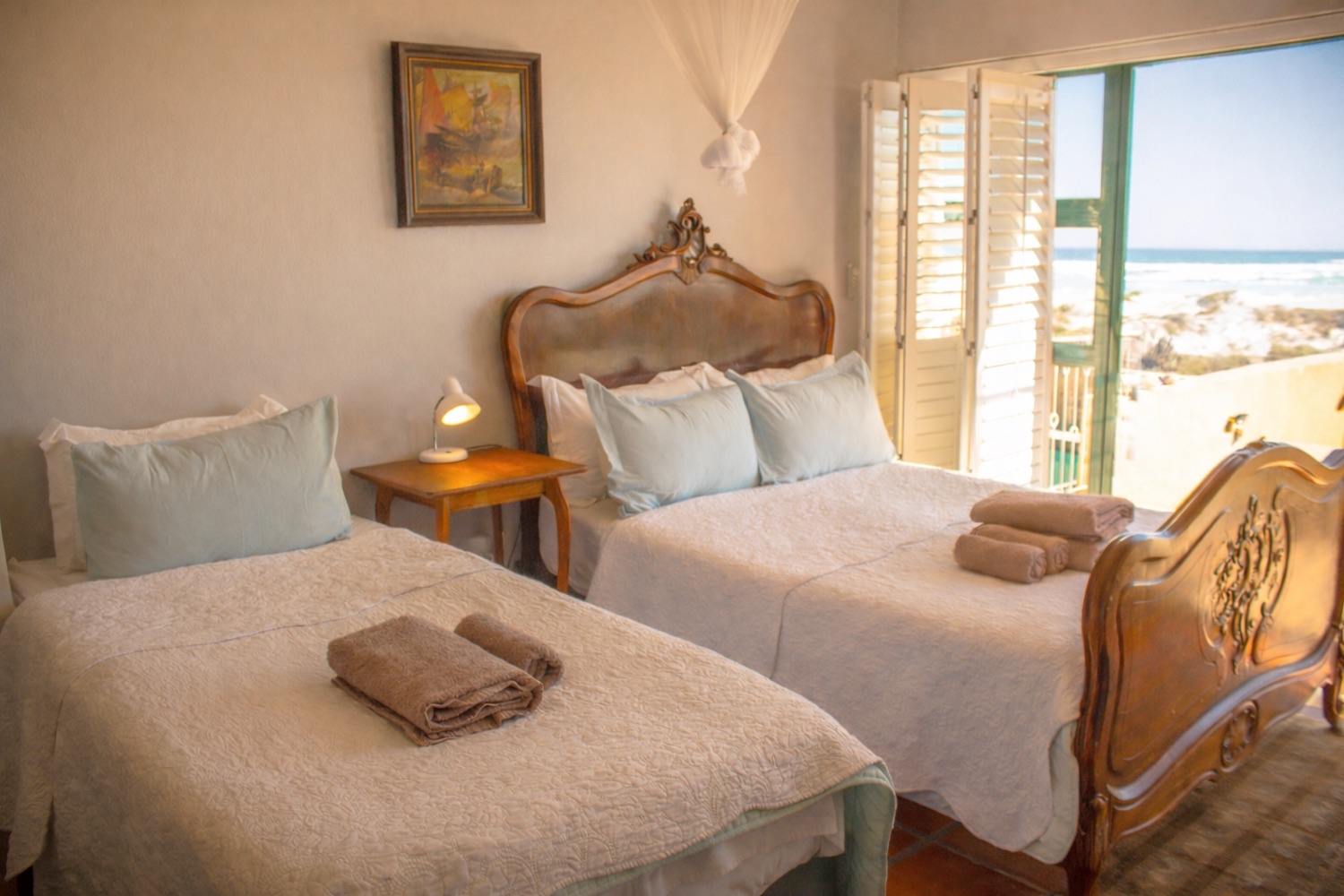 Another Room With A View interior detail